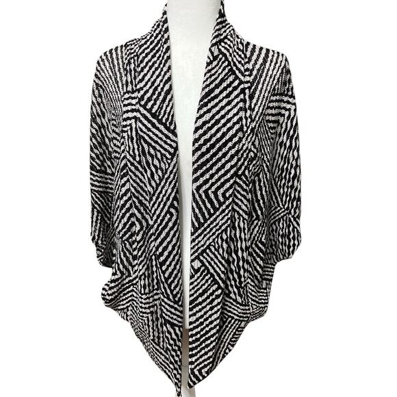 Women’s Open Front Cocoon Cardigan Size M Oversized Geometric Print Light Weight - Picture 1 of 6
